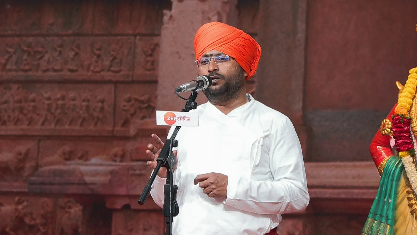 Man Mandira - Gajar Bhakticha - April 10, 2025 - Episode Spoiler