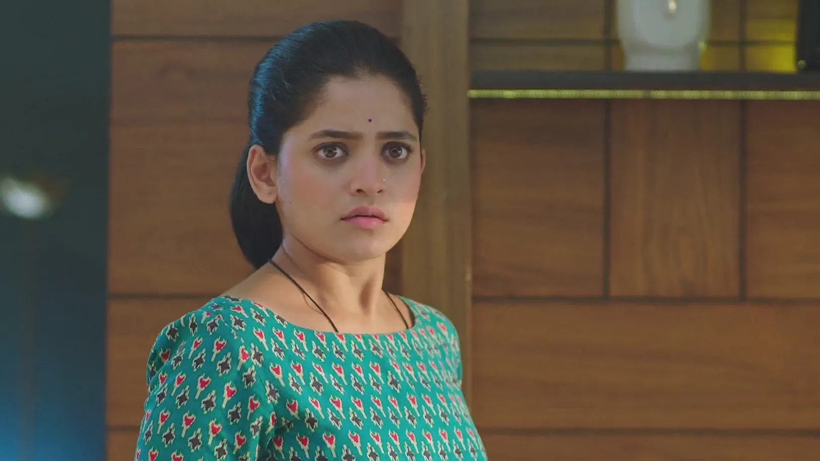 Paaru - April 08, 2025 - Webisode 8th April 2025 Webisode