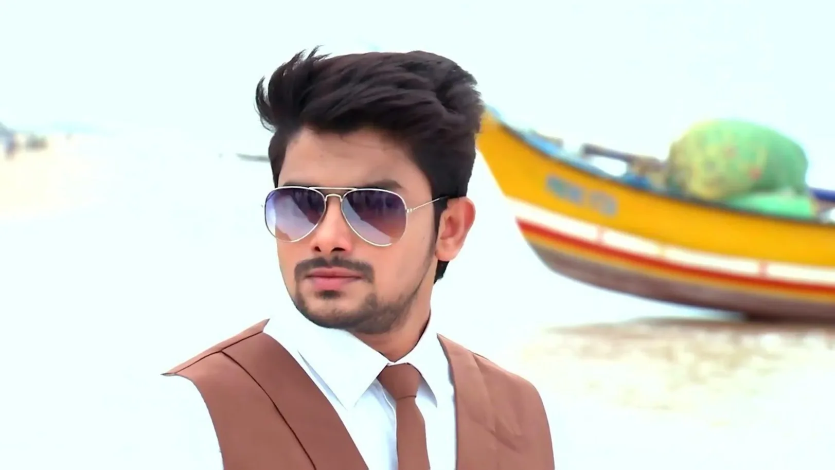 A Few Goons Chase Ganga 12th January 2022 Webisode A Few Goons Chase Ganga 12th January 2022 Webisode