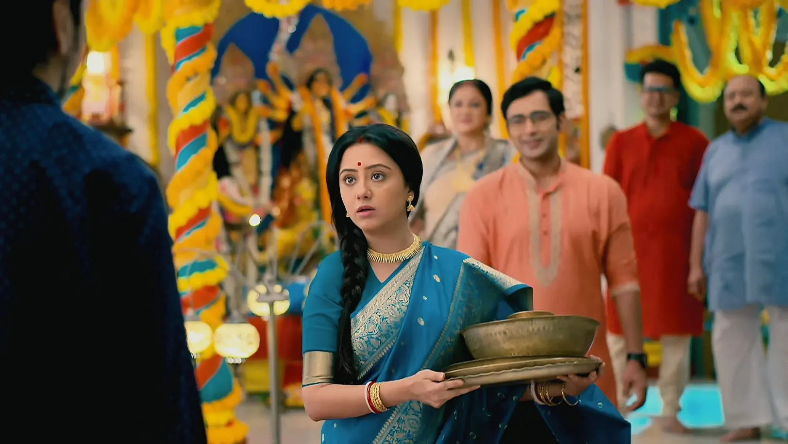 Gayetri's Ex-Husband at Chowdhury House - Duggamoni O Bagh Mama - Promo