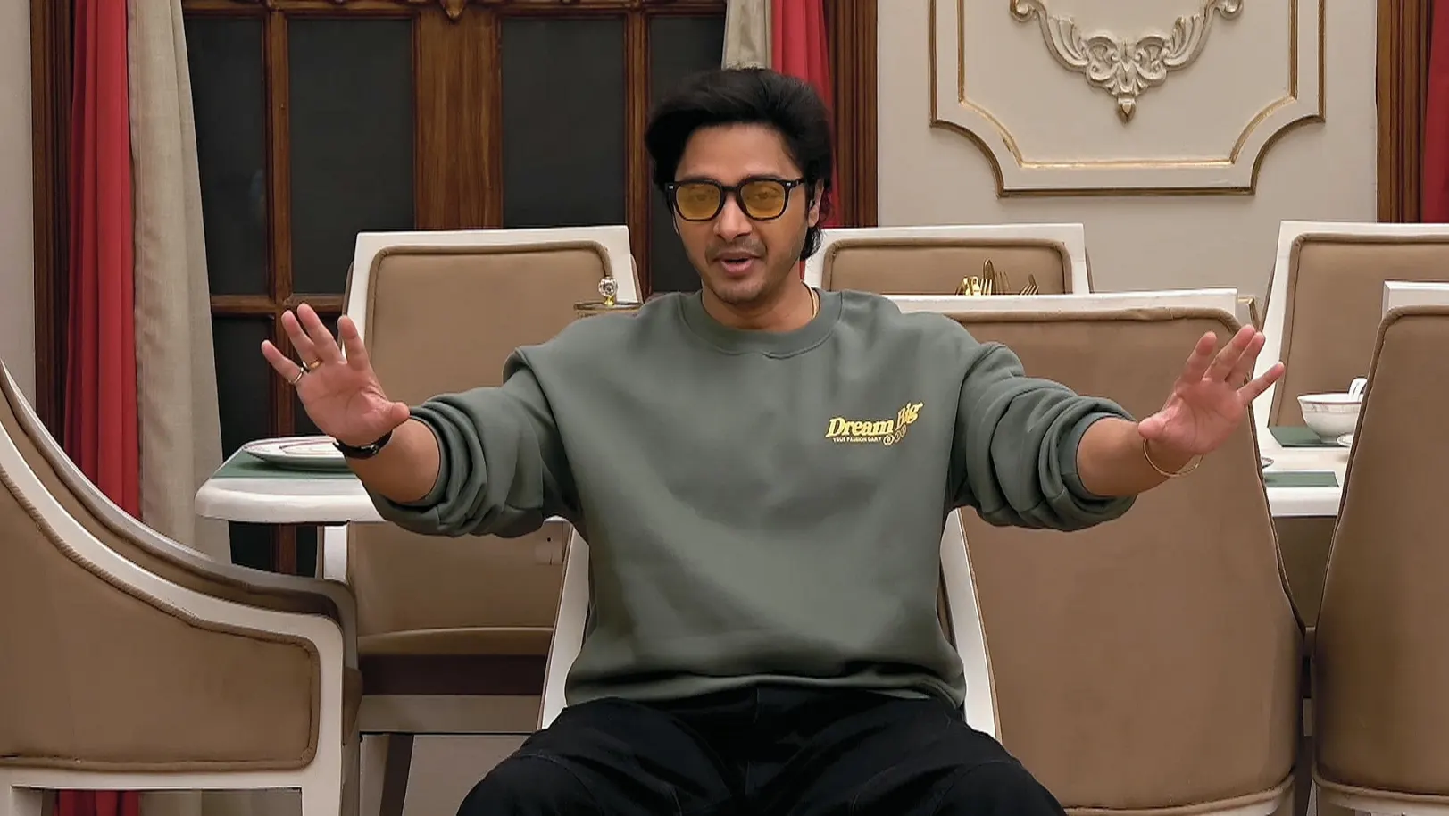 The Boys Talk about Their Mumbai Tour - Chal Bhava Cityt 