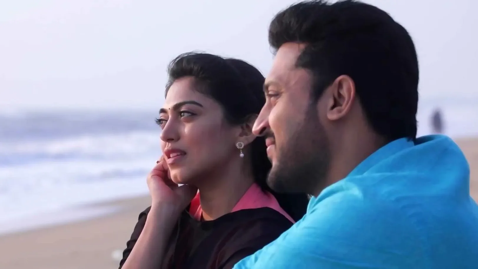Vinay and Mithra Enjoy the Sunrise 12th January 2022 Webisode
