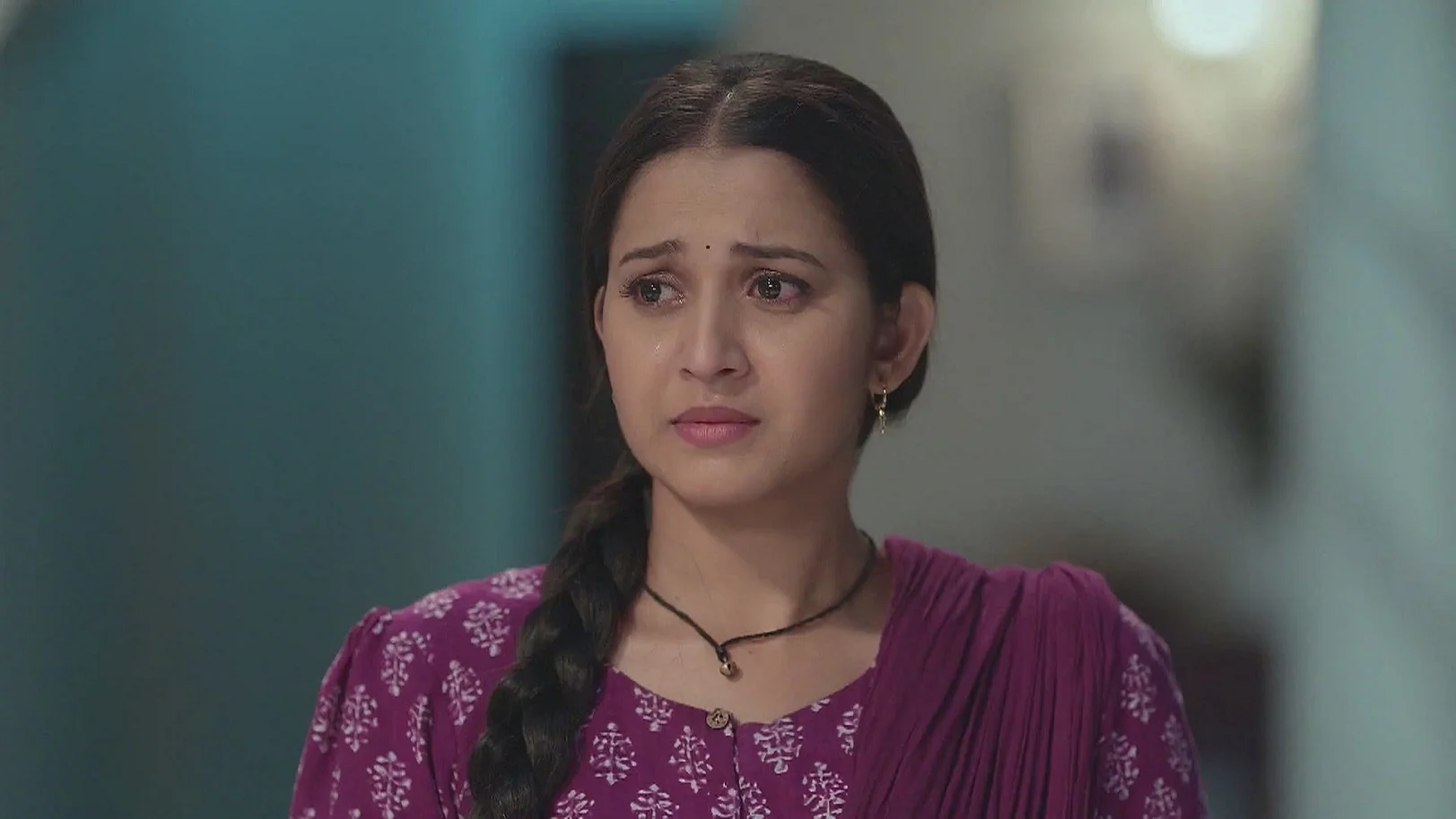 Narmada to Teach Meera a Lesson - Tula Japnar Aahe 16th April 2025 Webisode