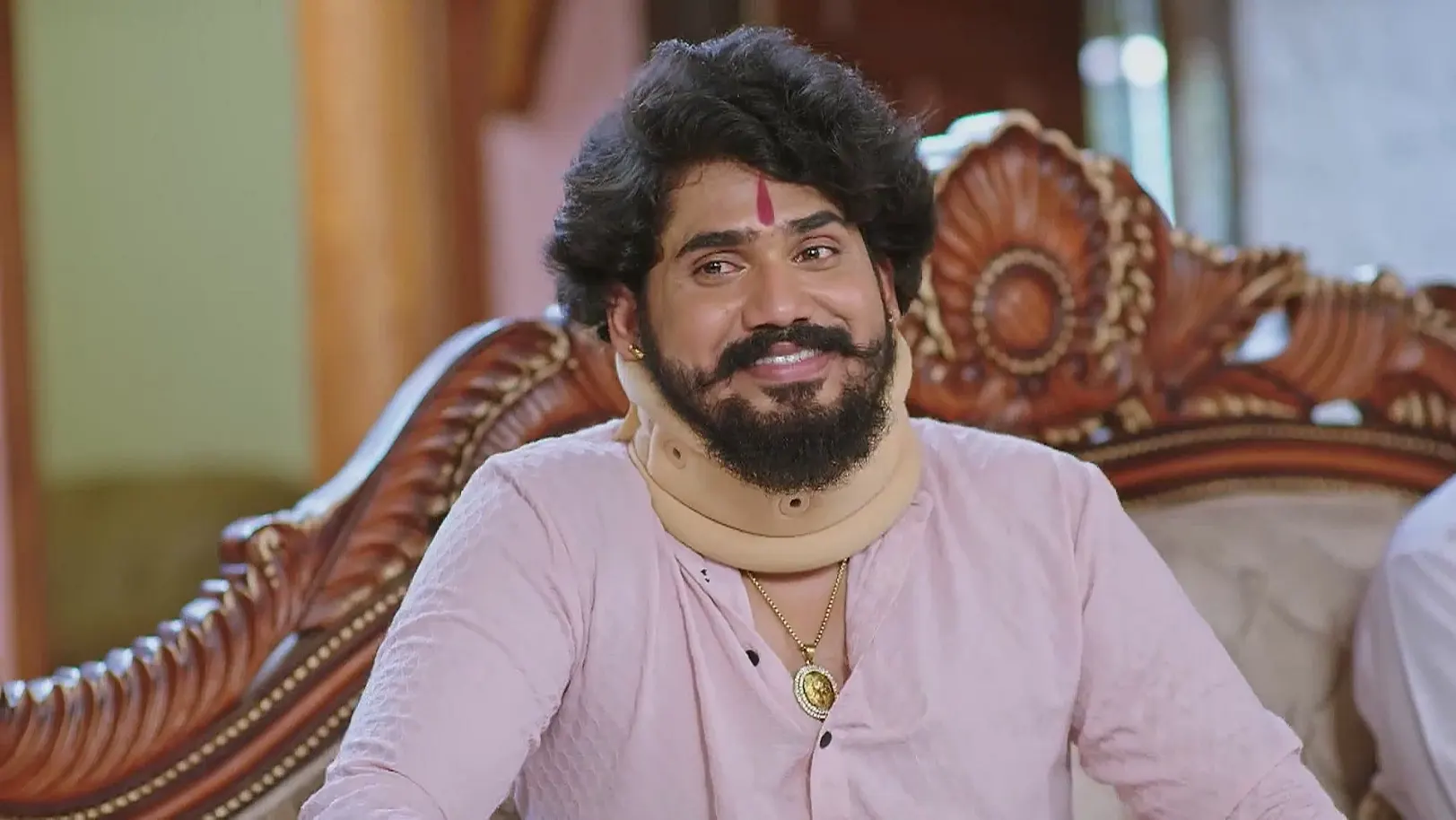 A Priest's Words Anger Somegowda - Annayya 