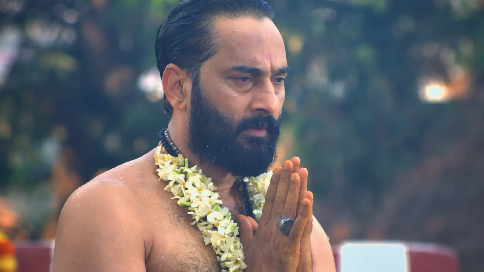 Maya Stops Raghuram from Performing a Ritual 16th April 2025 Webisode