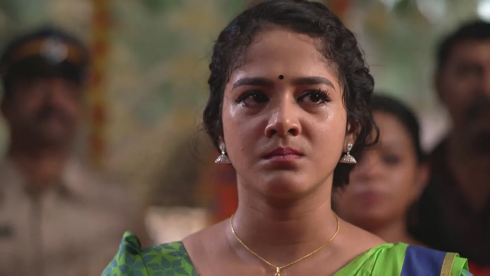 Kudumbashree Sharada - April 20, 2025 - Webisode 20th April 2025 Webisode