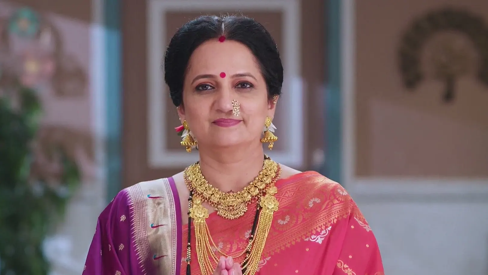 Bhuvaneshwari's Excitement Irks Charuhas - Tula Shikvin Changlach Dhada 
