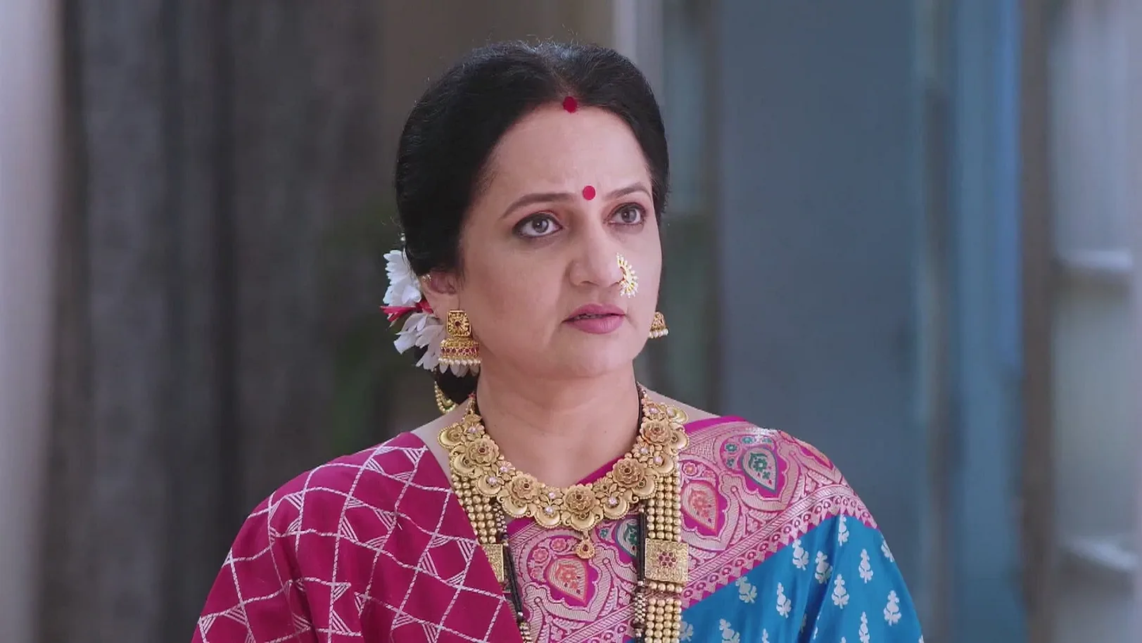 Durga Speaks about the Incident at Akshara's House - Tula Shikvin Changlach Dhada 