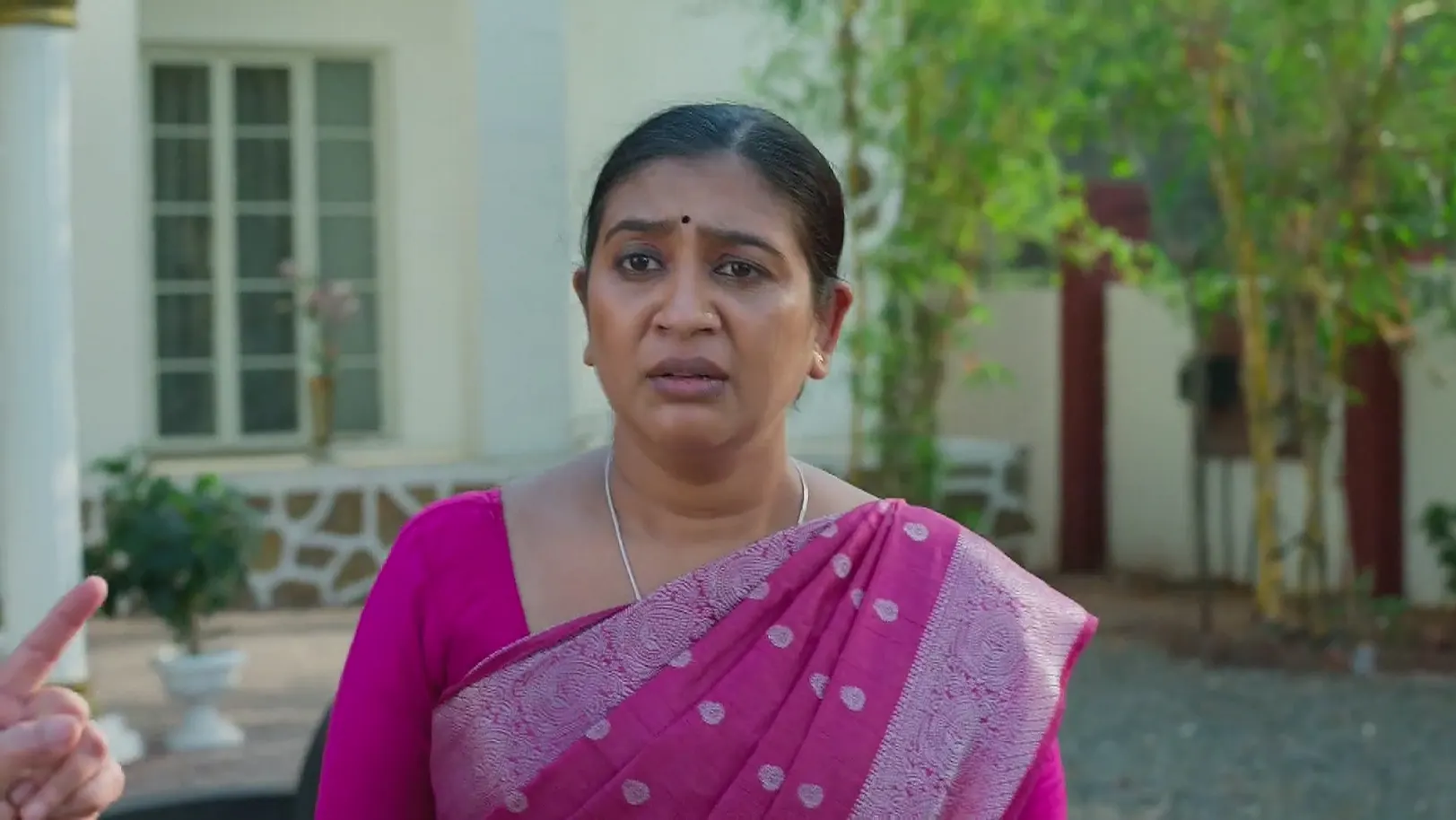Divya Confronts Keerti for Shaming Aaji 27th April 2025 Webisode