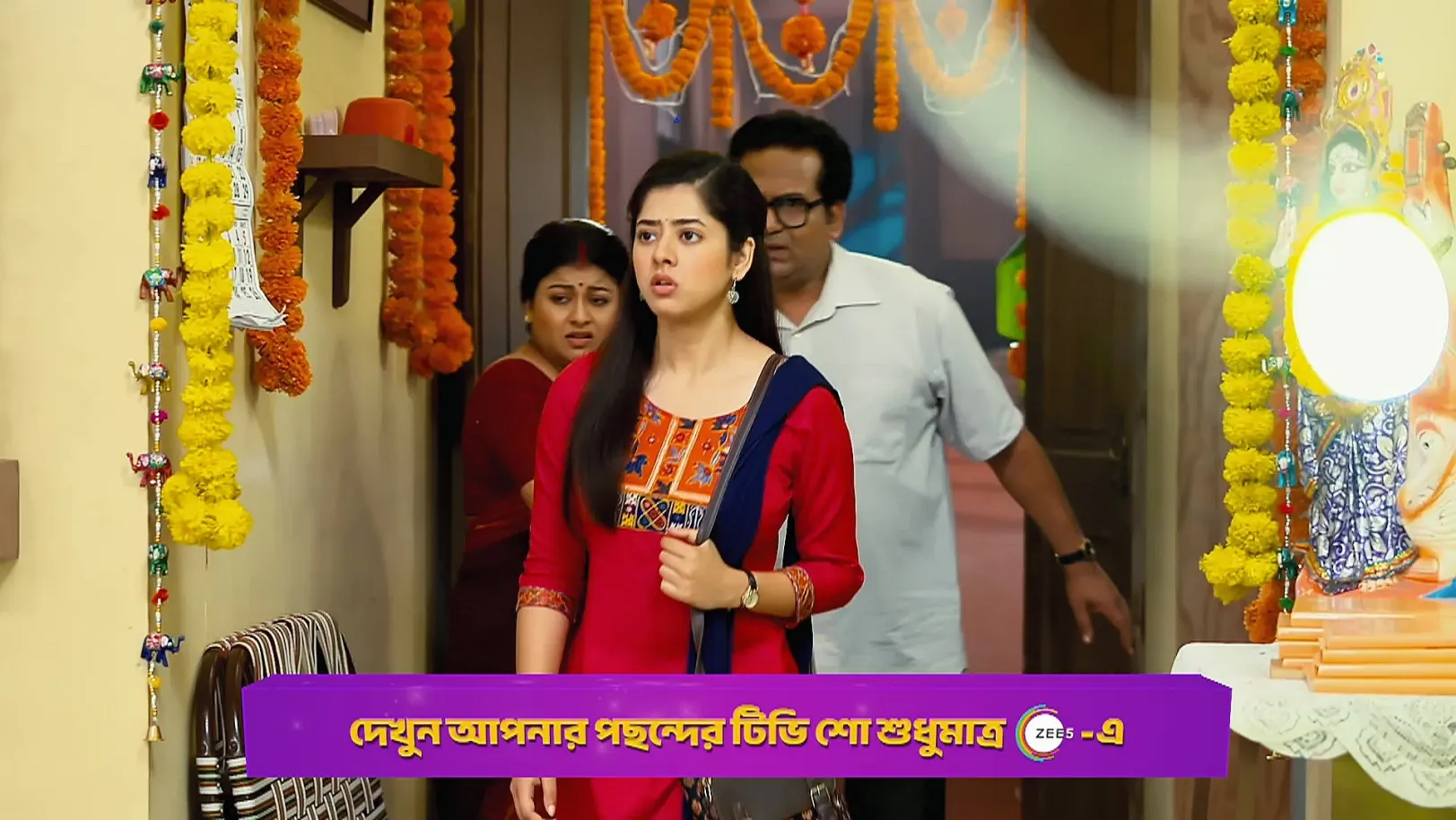 Apu Agrees to Marry Sontu - Chirodini Tumi Je Amar - Promo