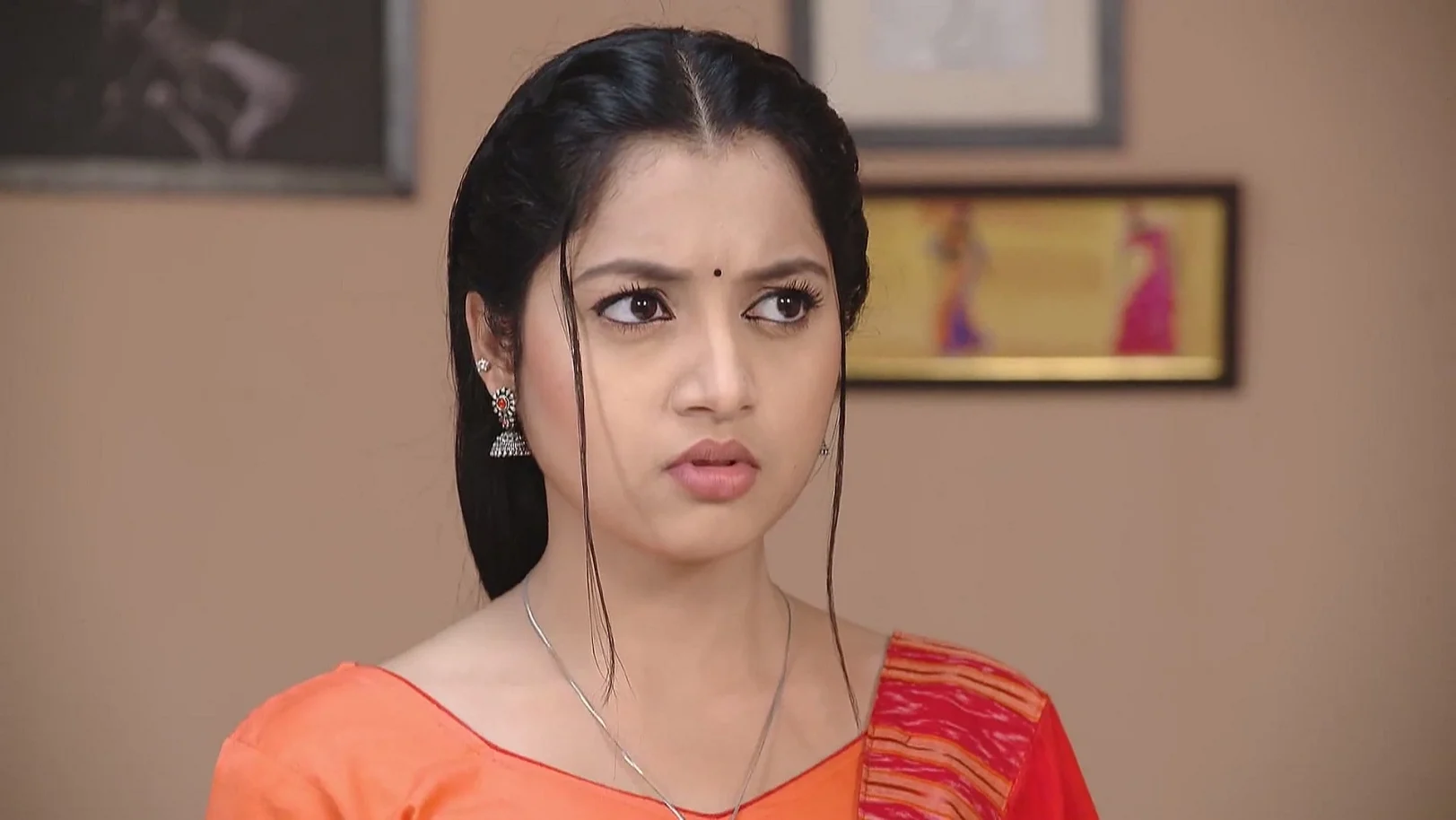 Archana Complains about Pooja 24th April 2025 Webisode