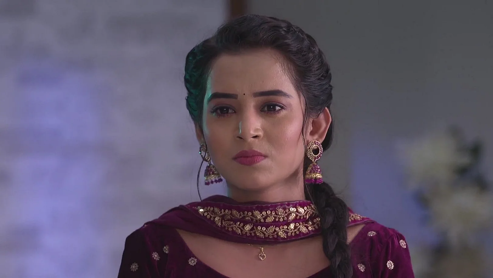 Charu Discusses Abhi and Disha 23rd April 2025 Webisode