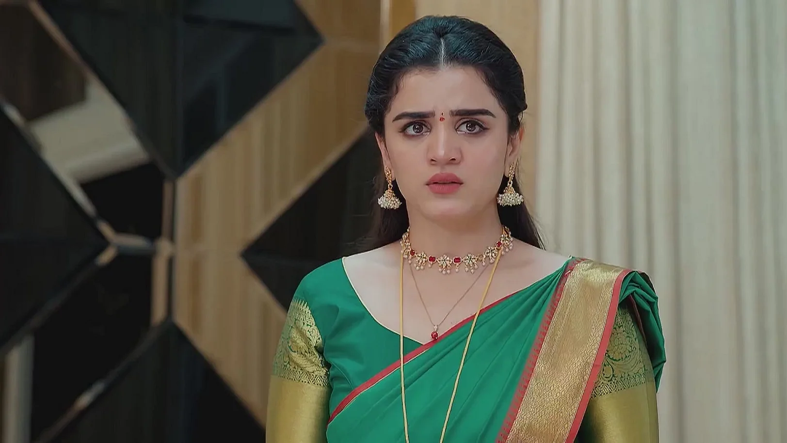 Chamanthi - April 24, 2025 - Webisode 24th April 2025 Webisode
