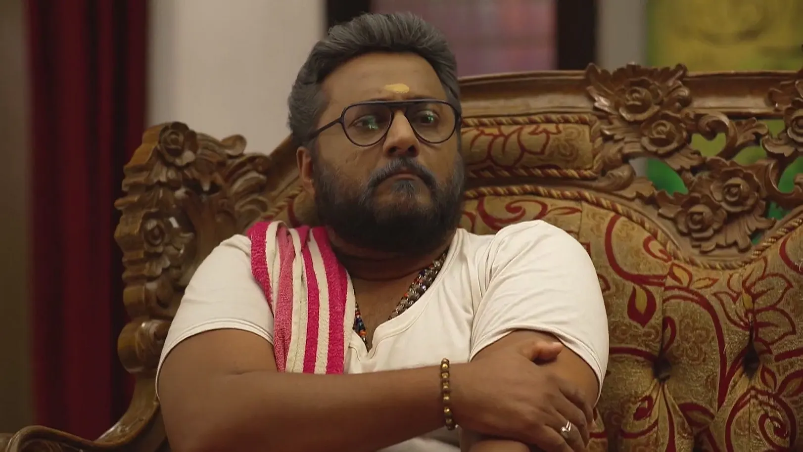 Kudumbashree Sharada - April 27, 2025 - Webisode 27th April 2025 Webisode