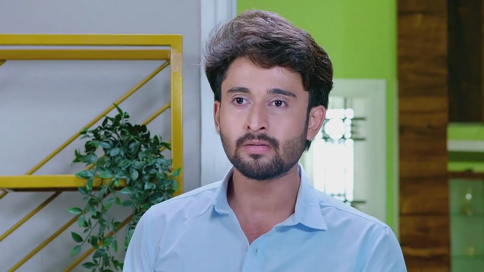 Archana Lashes out at Chirag - Brahmagantu 