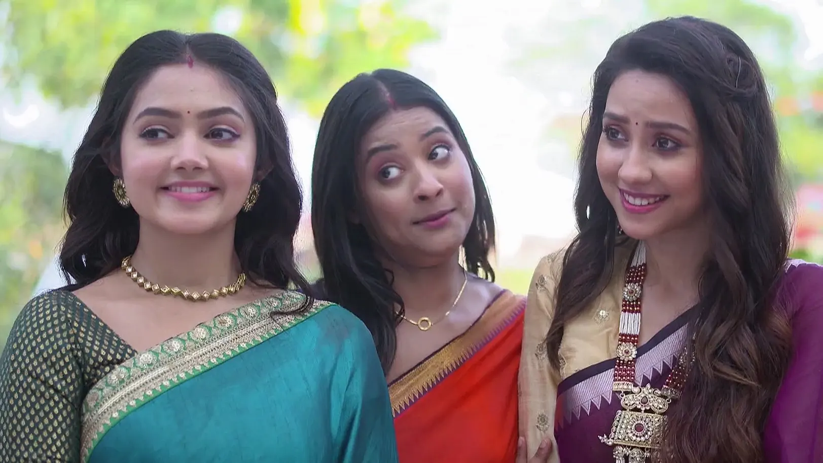 Rajmahal’s Magnificence Leaves Dhanu Stunned 26th April 2025 Webisode