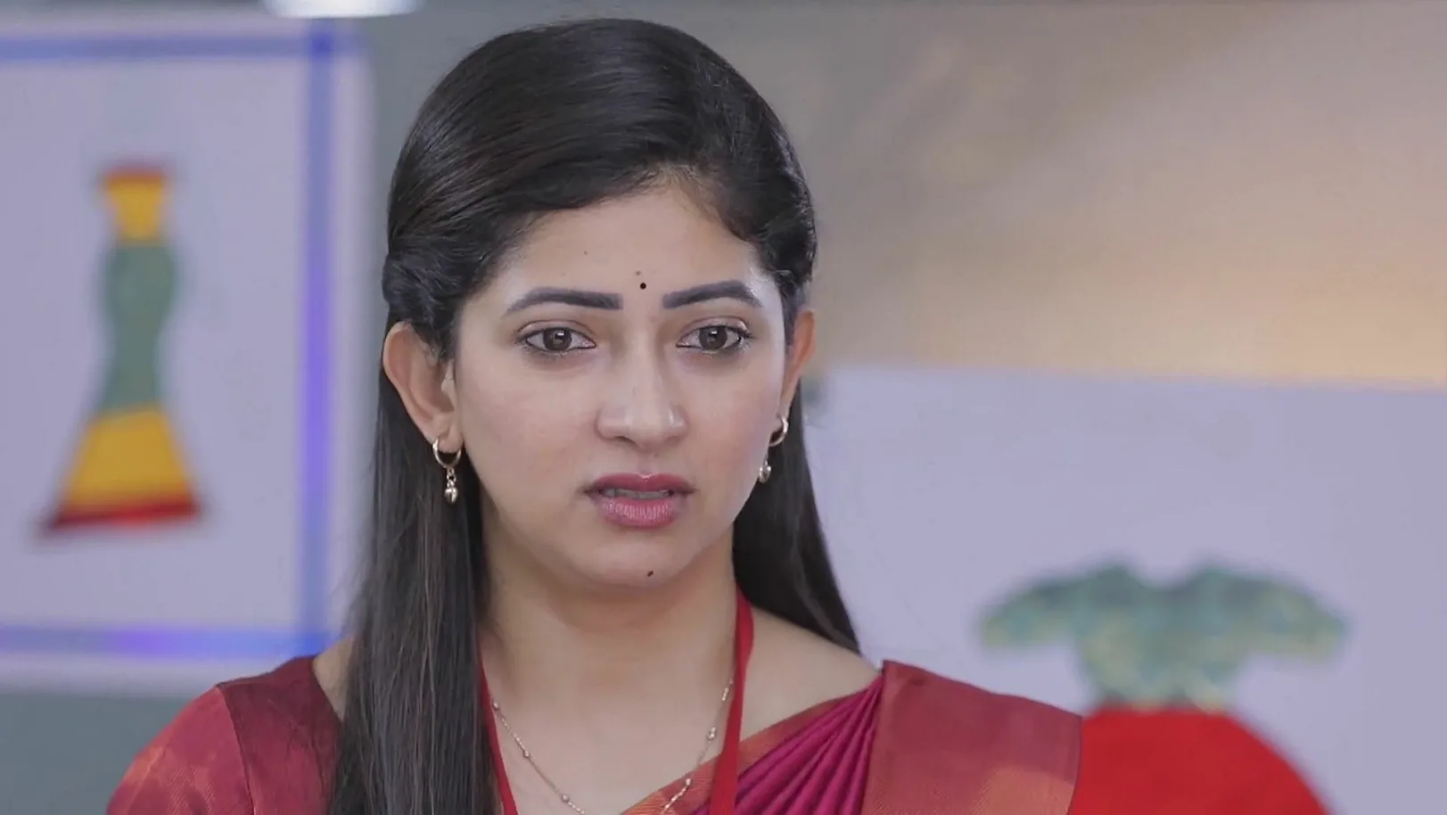 Bharathi Decides to Accompany Aadhi 22nd April 2025 Webisode