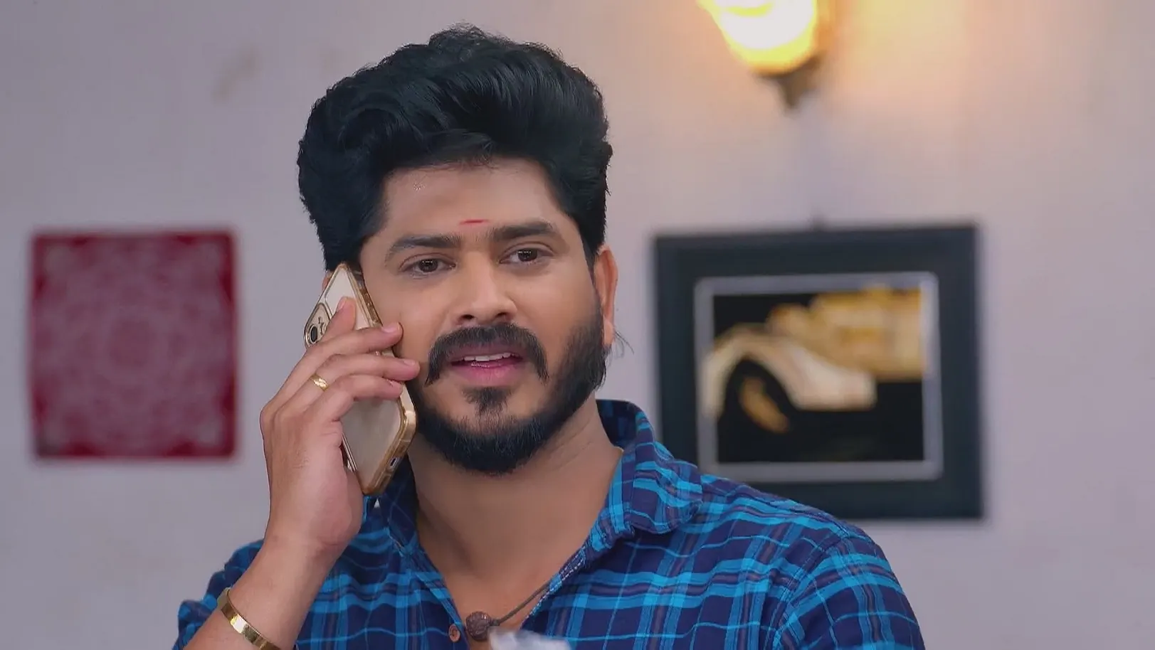 Seenu Seeks Maya's Help - Sandhya Raagam 