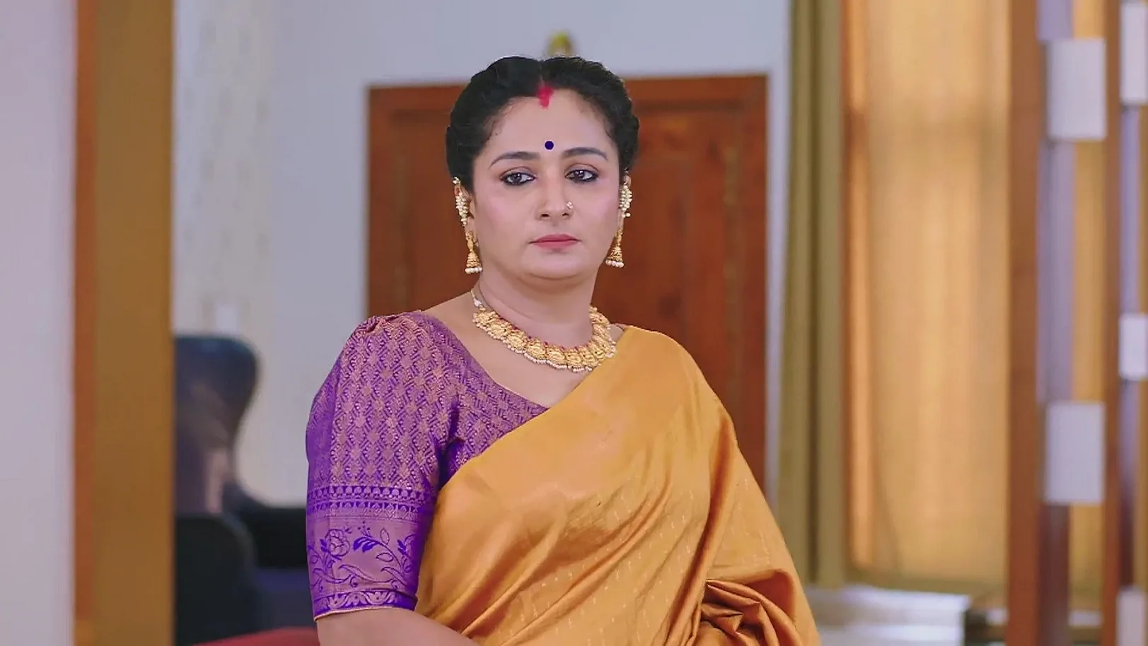 Vijaya Speaks about Vandana's Odd Behaviour - Shravani Subramanya 