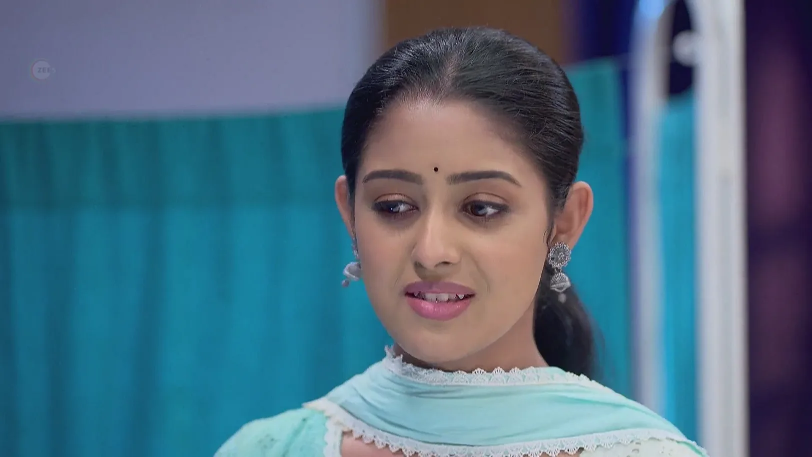 Parineeta - May 04, 2025 - Webisode 4th May 2025 Webisode