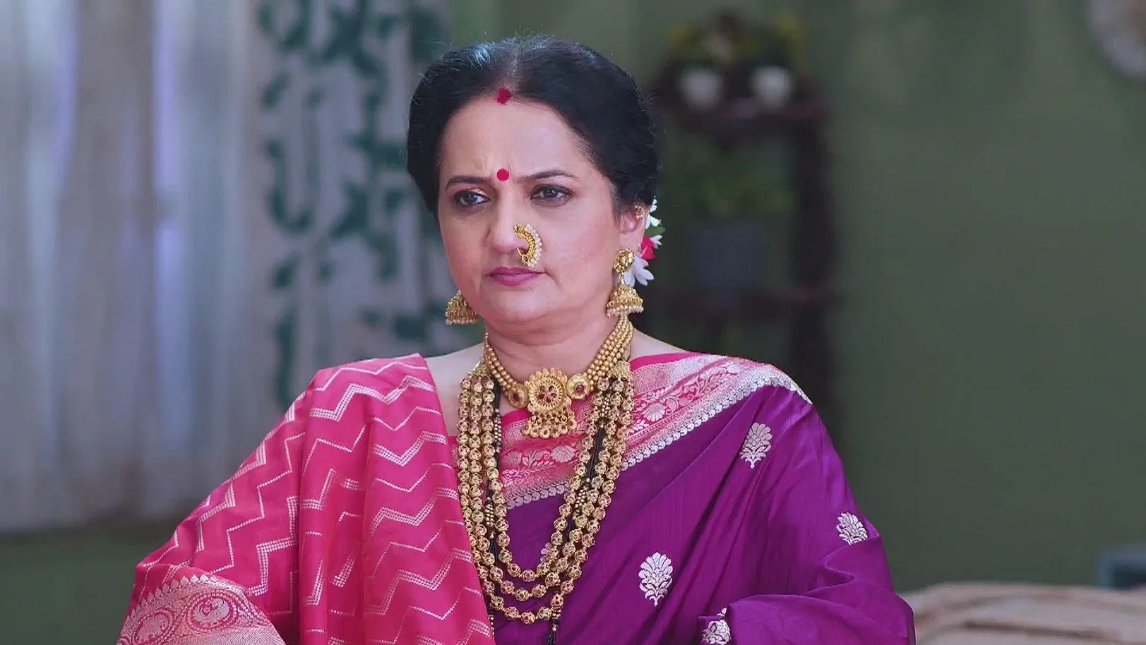 Adhipati Learns about Akshara's Protest 30th April 2025 Webisode