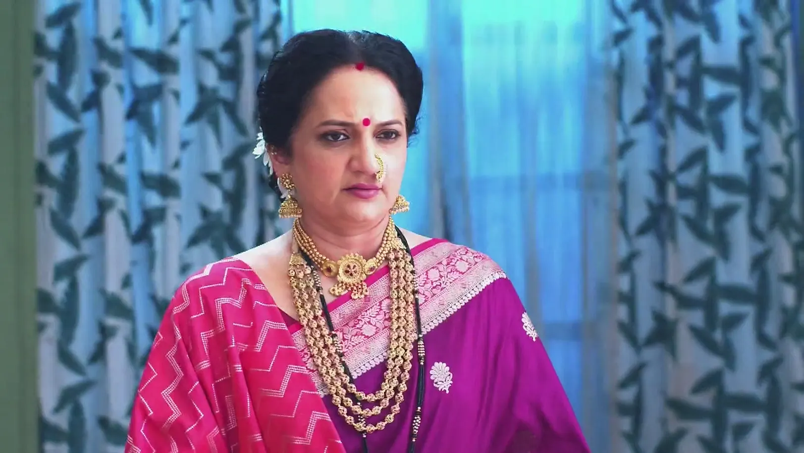 Tula Shikvin Changlach Dhada - May 03, 2025 - Webisode 3rd May 2025 Webisode