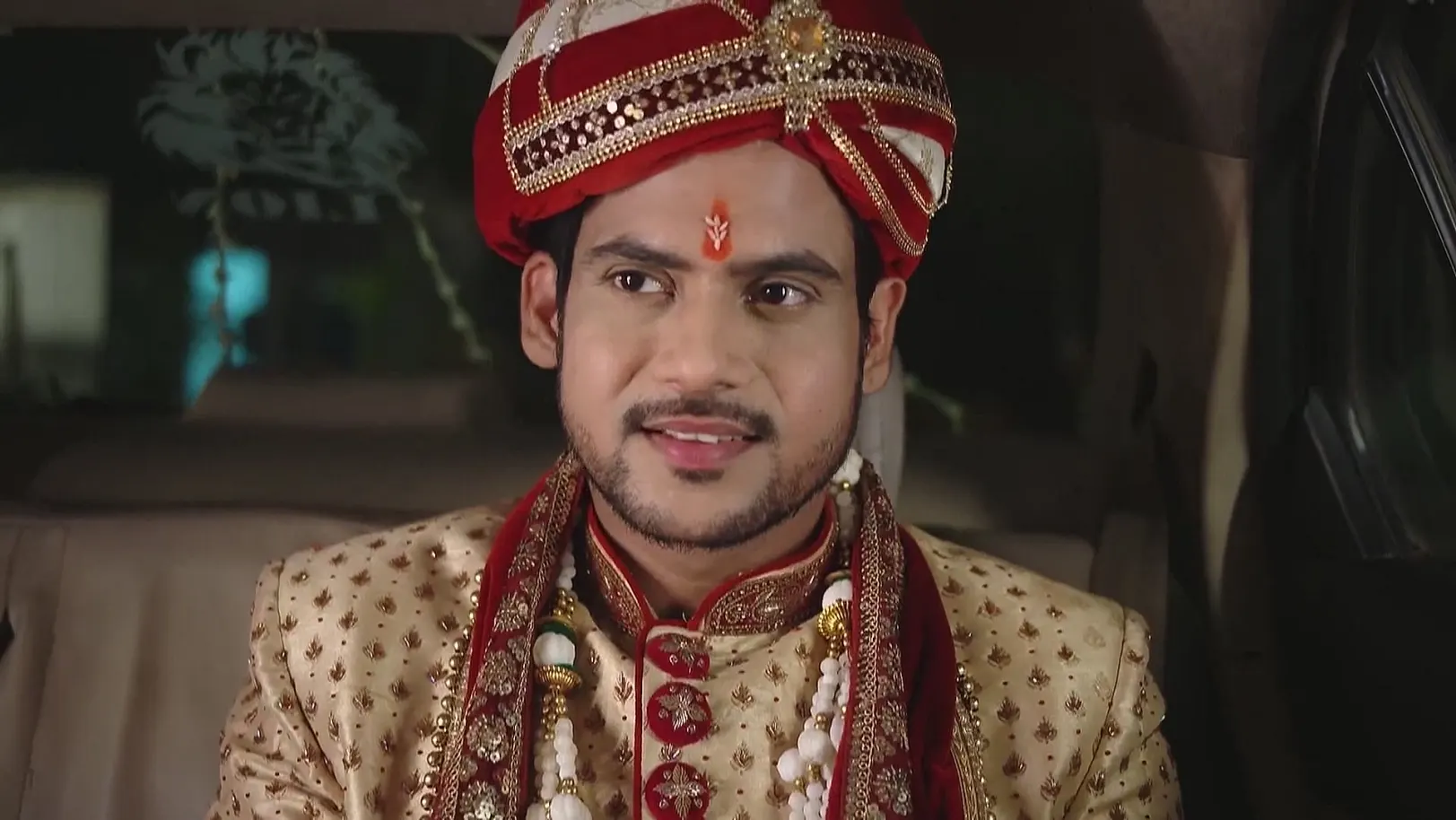 Sabita Worries about Vicky - Sathi Sata Janmara 