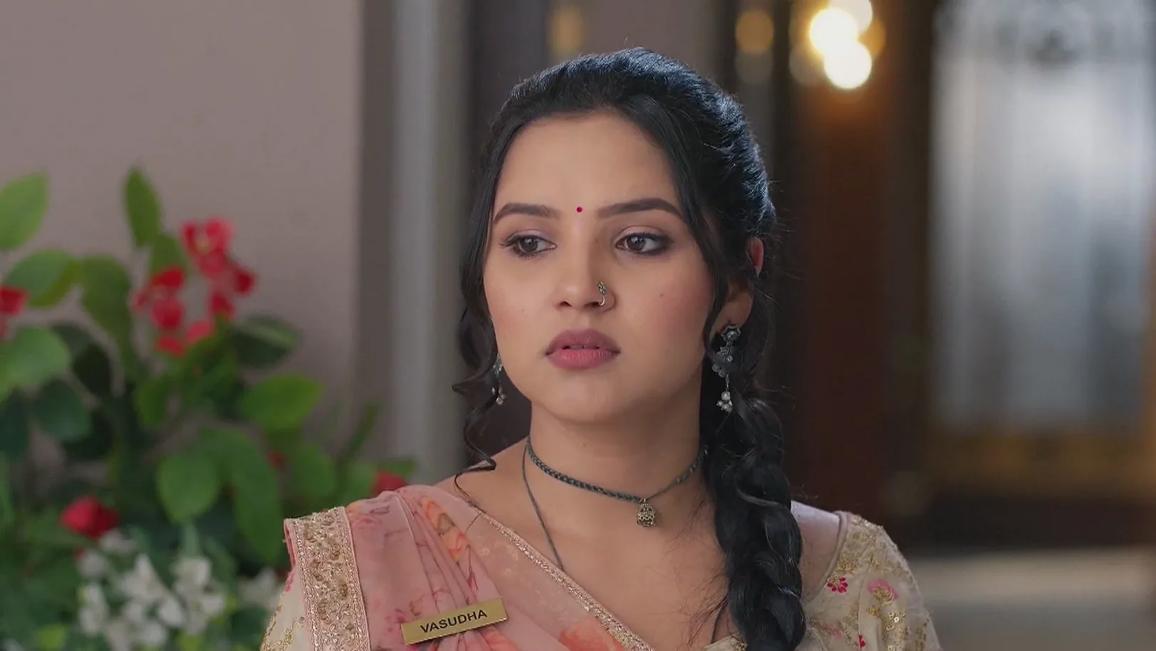 Vasudha's Answer to Sarika's Taunts - Vasudha 