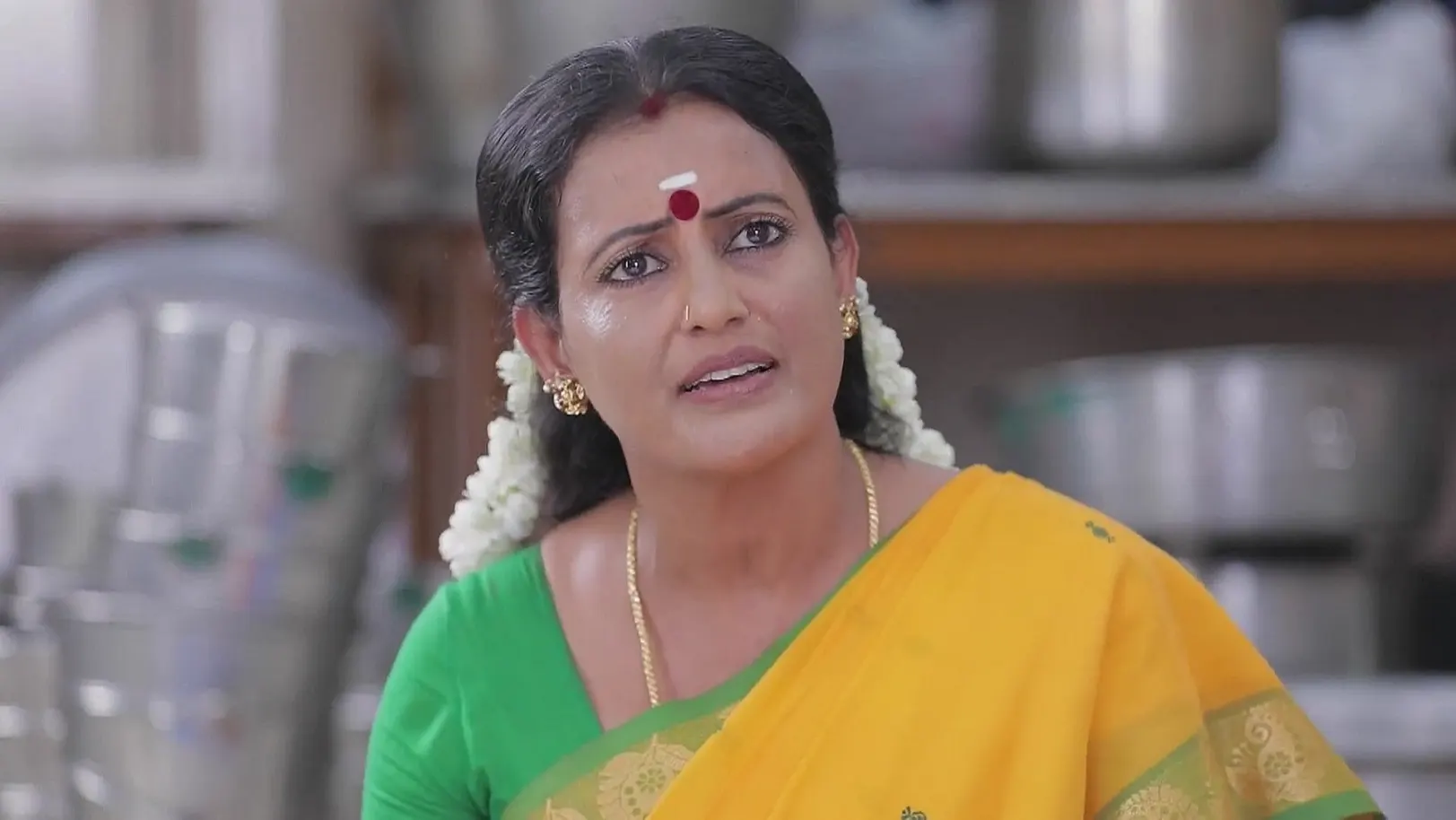 Seetha and Markandeyan Offer Help 29th April 2025 Webisode