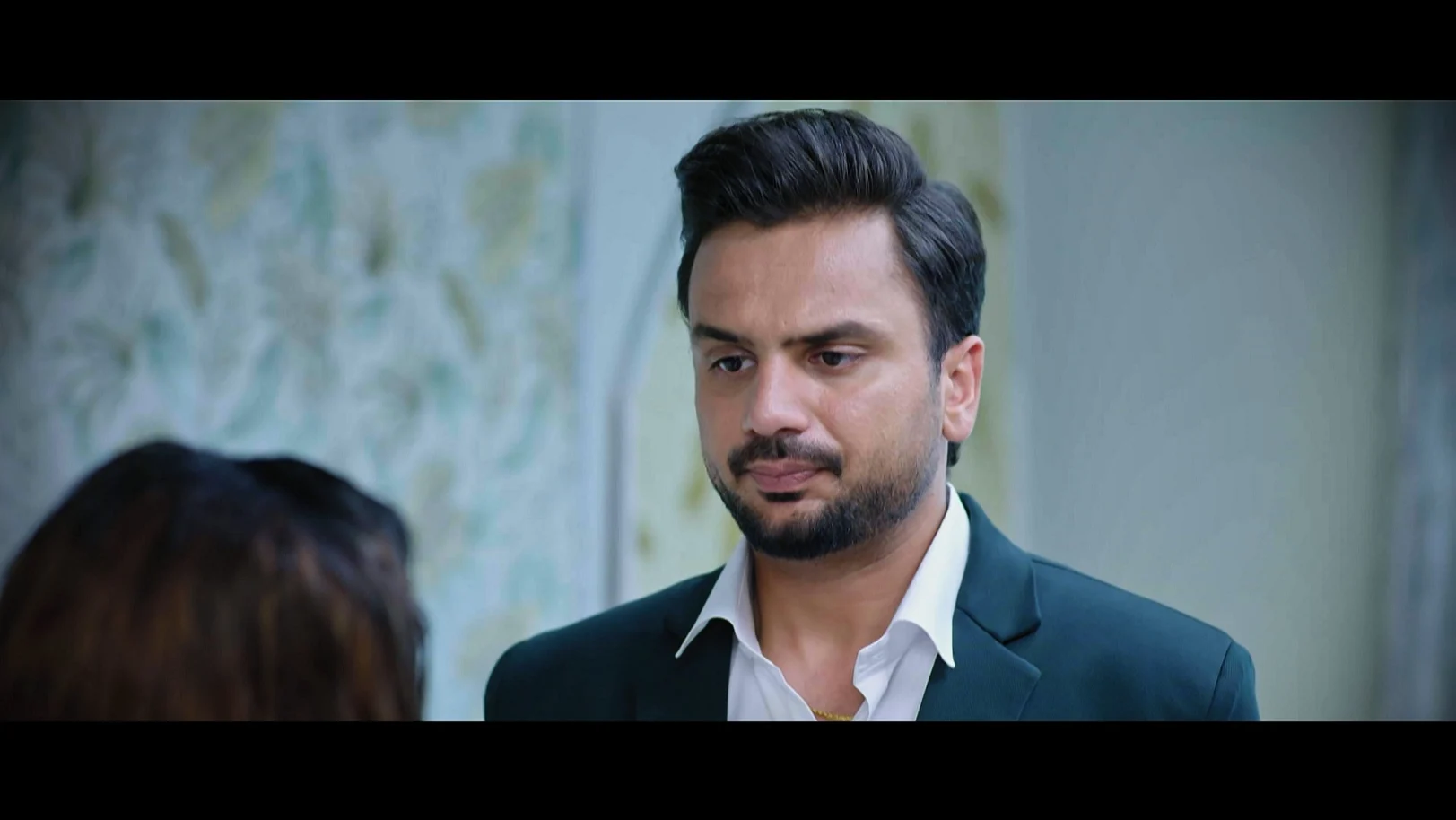 Angad Compares Ridhi to Ruhi - Nava Mod - Promo