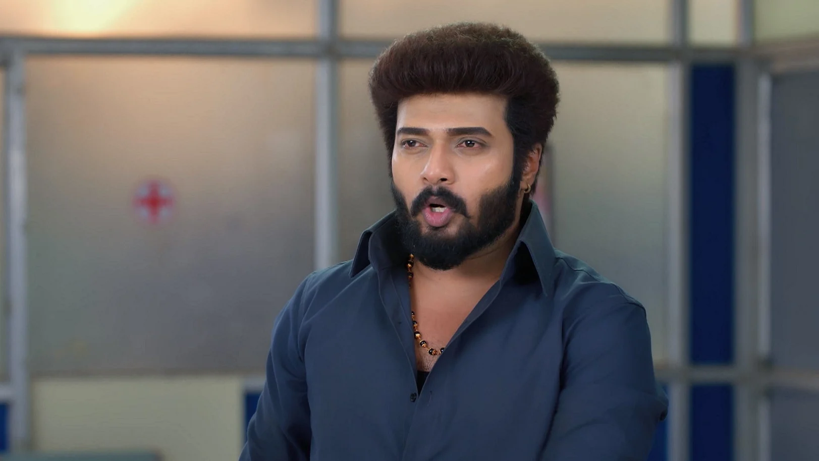 Karthigai Deepam - May 02, 2025 - Episode Spoiler