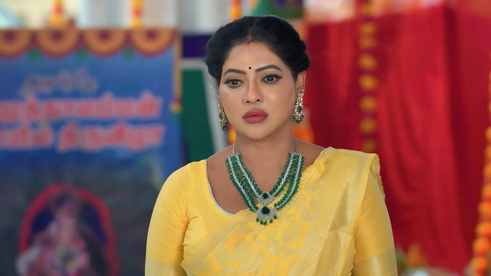 Karthigai Deepam - May 05, 2025 - Episode Spoiler