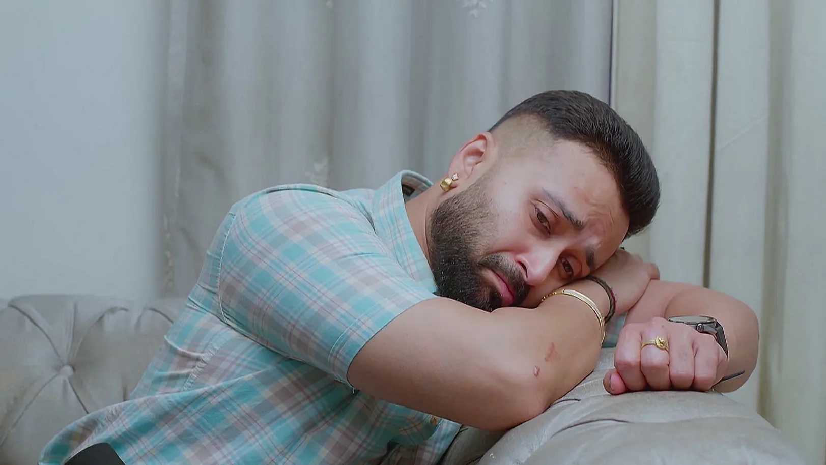 Ennallo Vechina Hrudayam - May 08, 2025 - Webisode 8th May 2025 Webisode