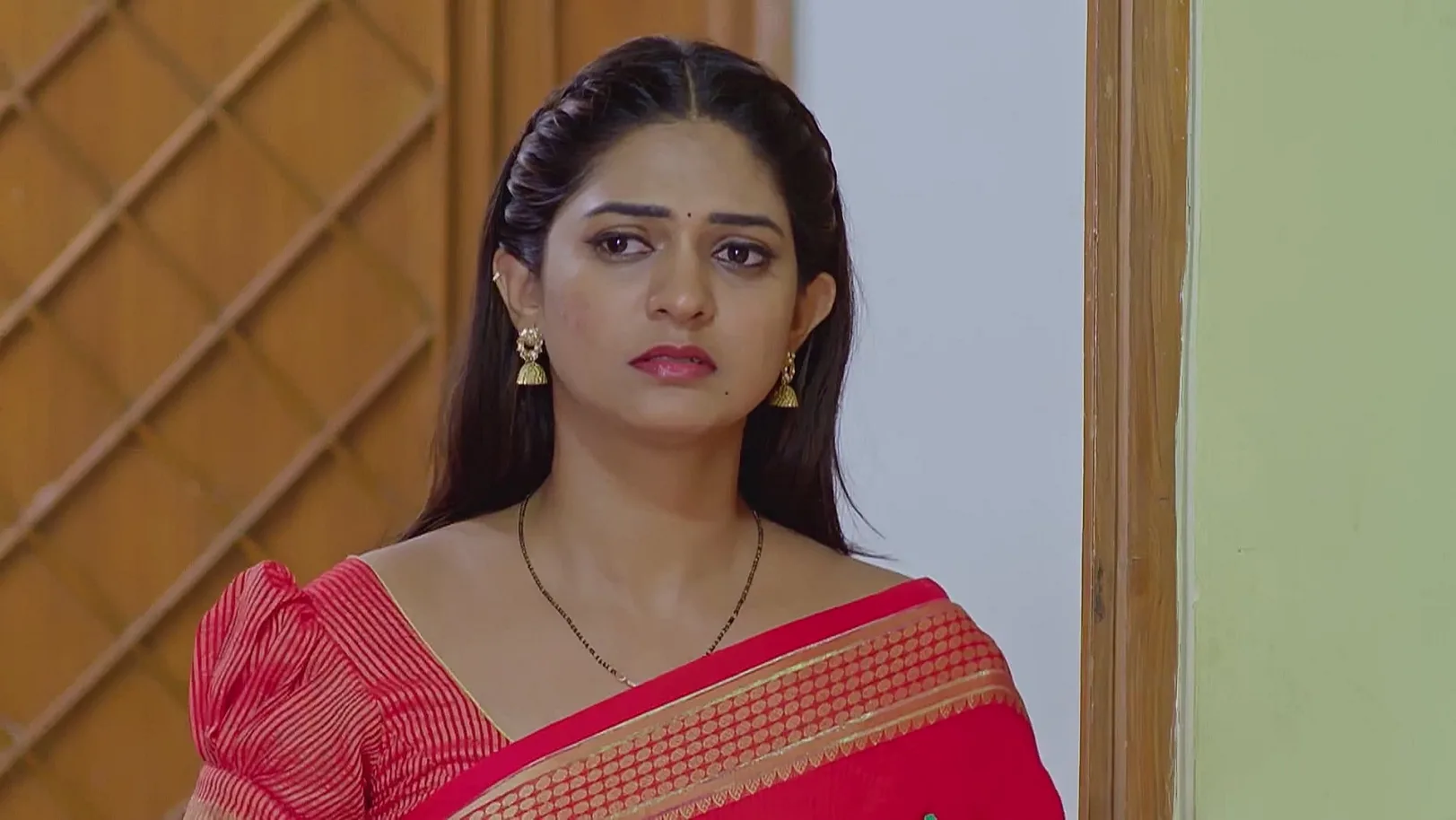 Nindu Noorella Saavasam - May 06, 2025 - Webisode 6th May 2025 Webisode