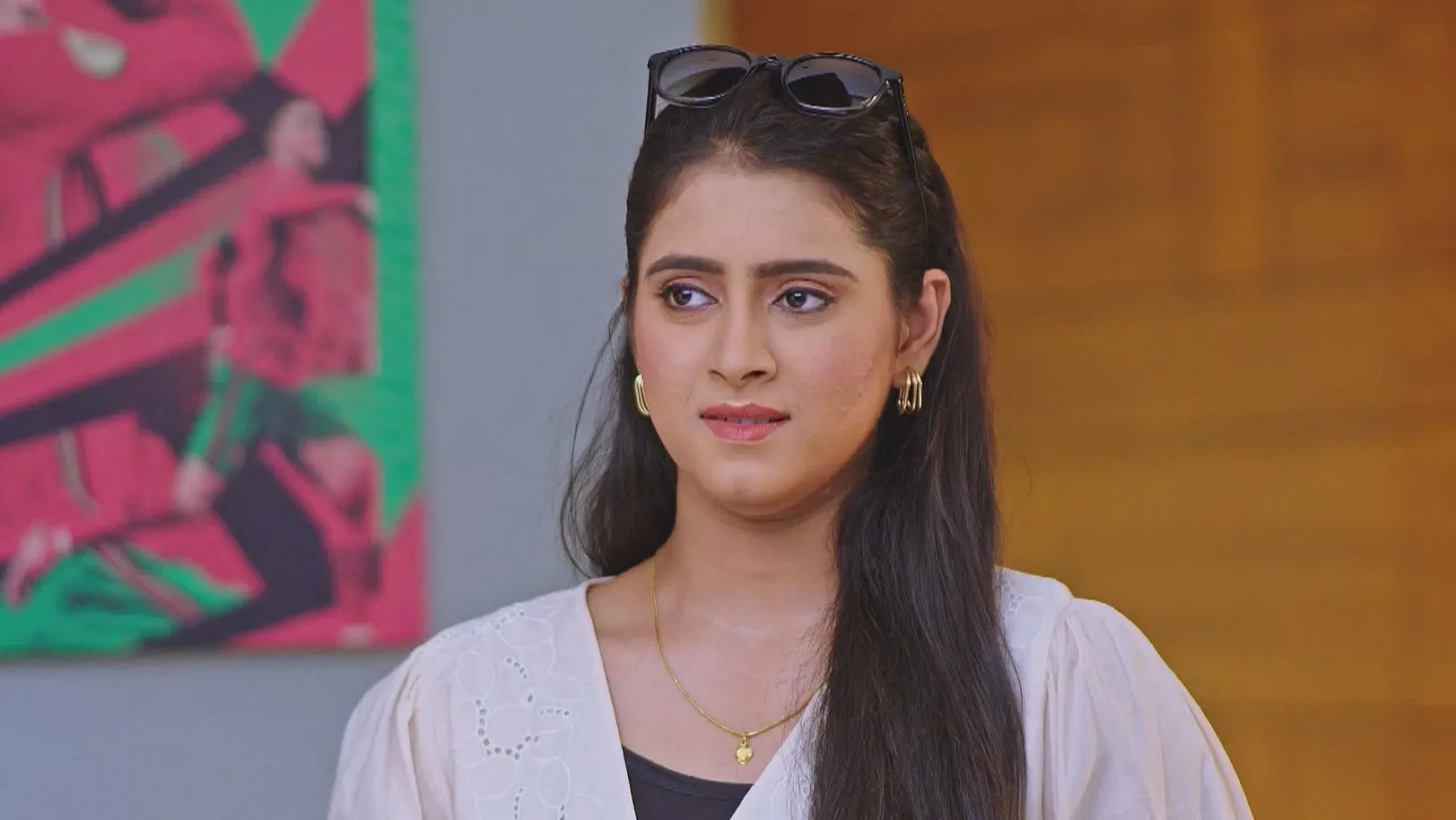 Paaru - May 06, 2025 - Webisode 6th May 2025 Webisode