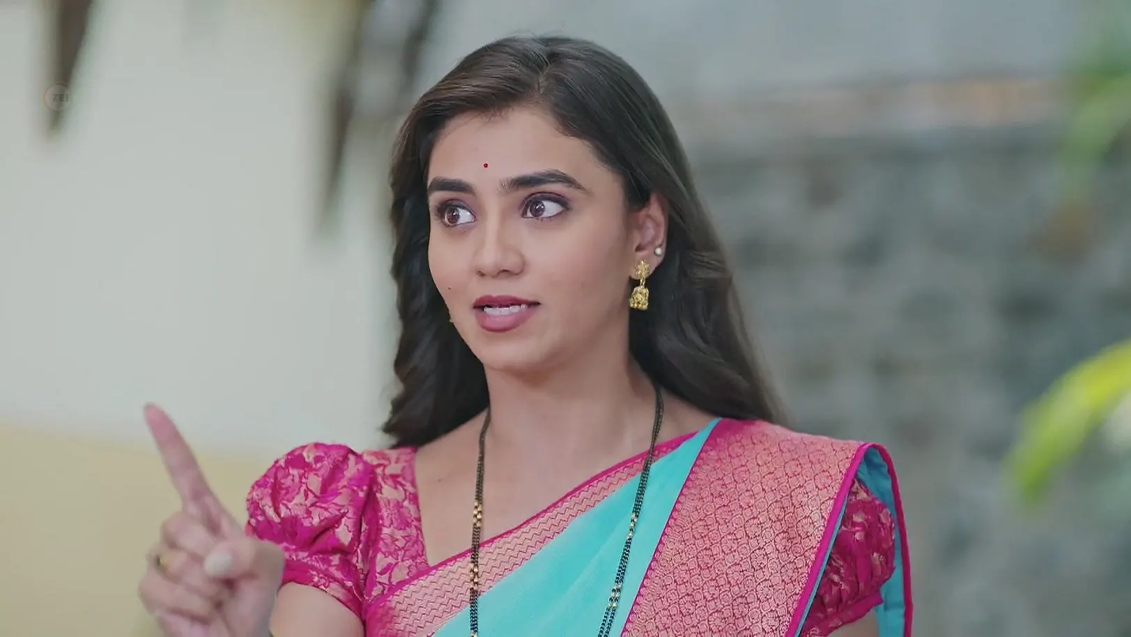 Lakhat Ek Amcha Dada - May 06, 2025 - Webisode 6th May 2025 Webisode