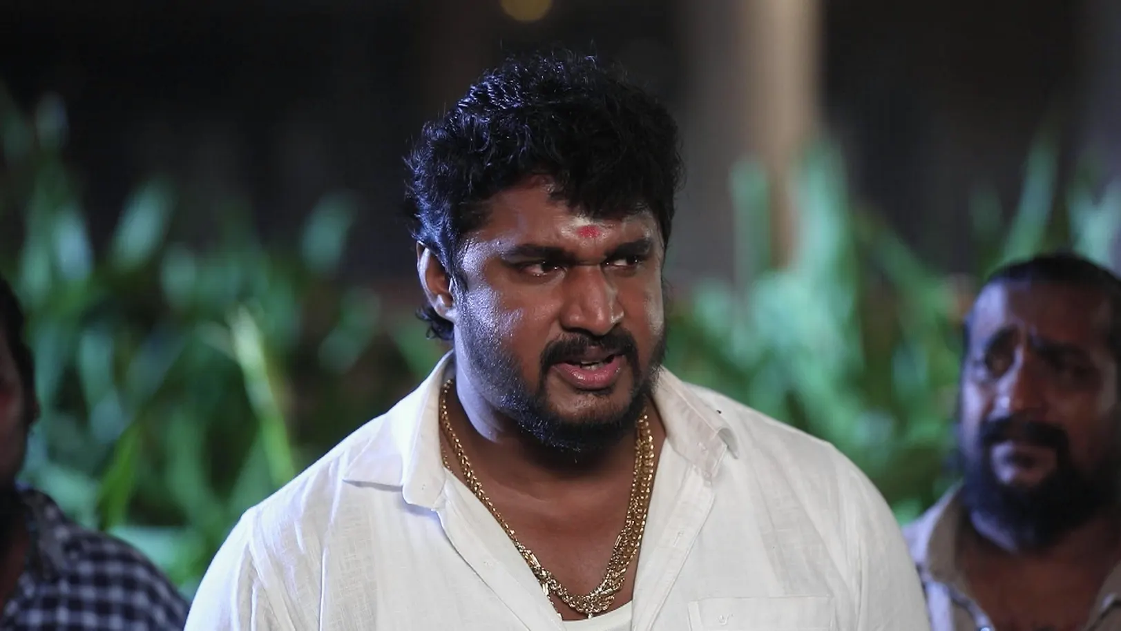 Mounam Pesiyadhe - May 10, 2025 - Episode Spoiler