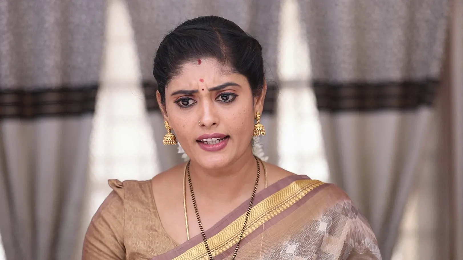 Mounam Pesiyadhe - May 06, 2025 - Episode Spoiler