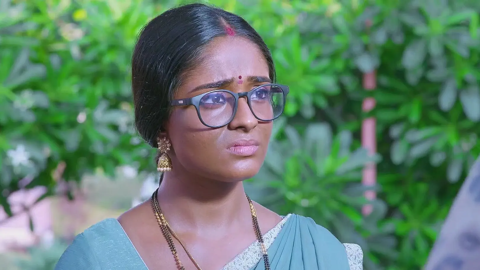 Deepa's Words Make Soundharya Nervous 5th May 2025 Webisode