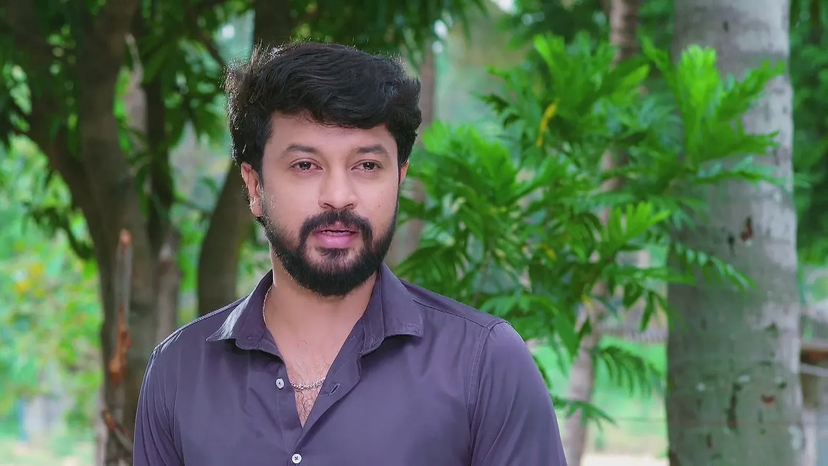 Ambuja Questions Rahul about His Worries - Brahmagantu 