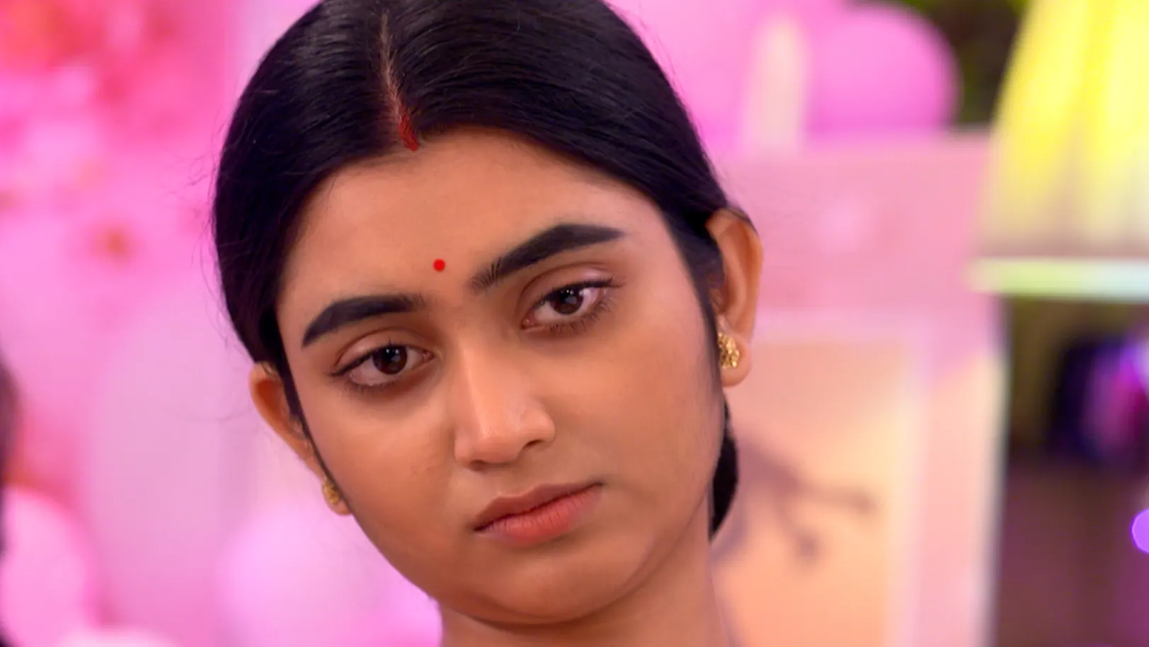 Jagadhatri - May 12, 2025 - Episode Spoiler