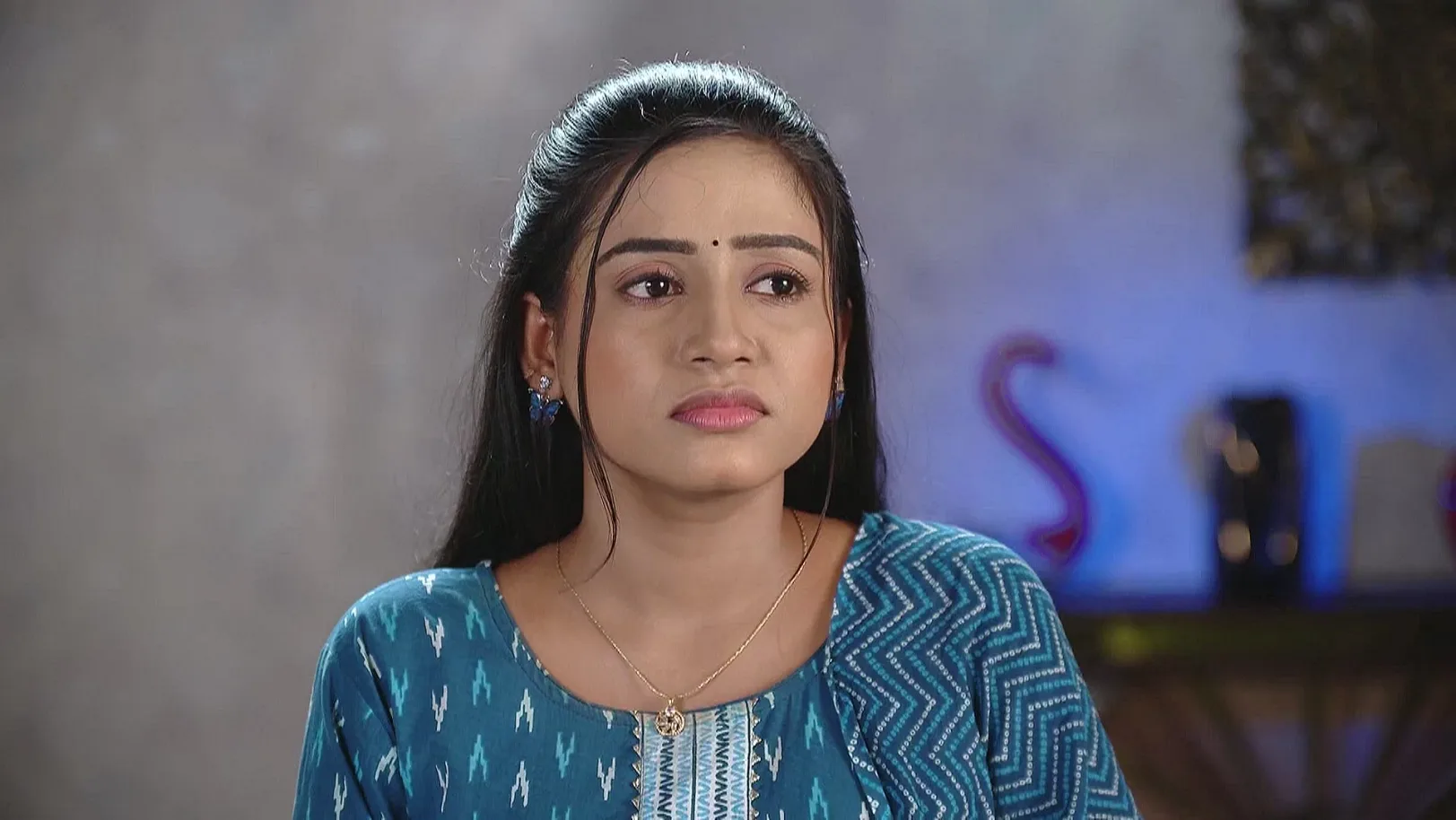 Sambhav's Grandmother Scolds Anshika - Suna Jhia 