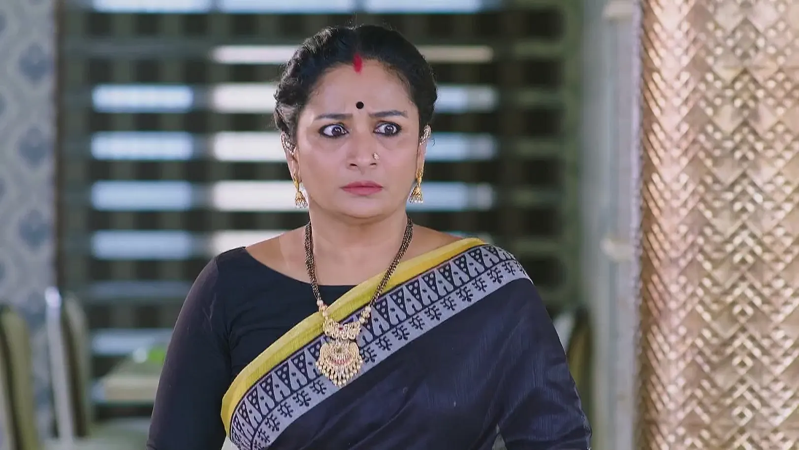 Veerendranath Sympathises with Shravani - Shravani Subramanya 