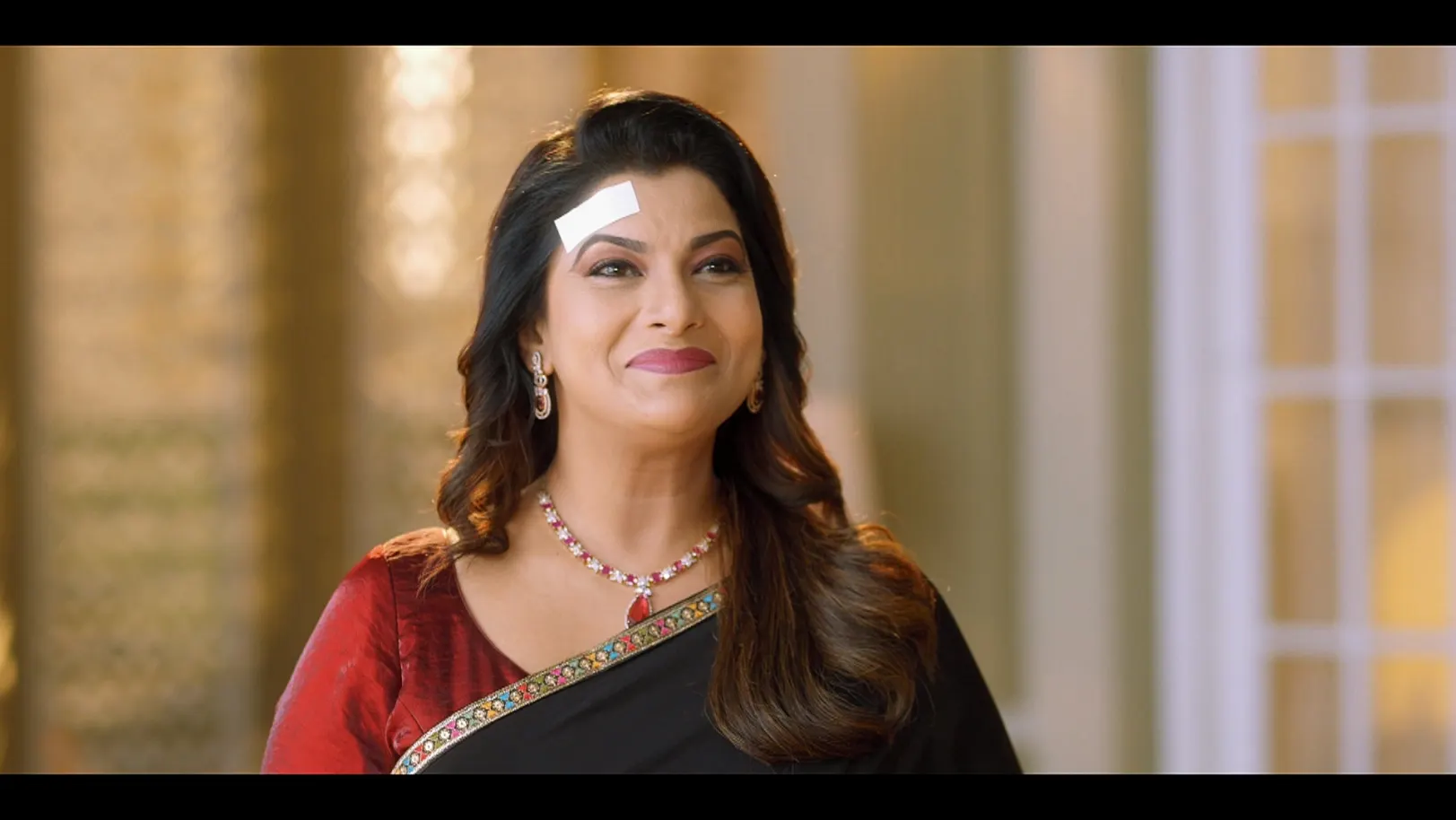 Riddhi Brings Neel's Family Back Home - Jamai No. 1 - Promo