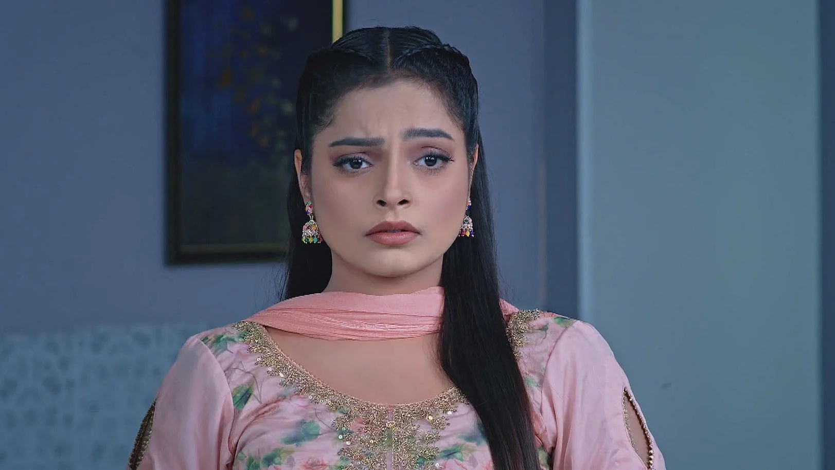 Jasmine Rewards Kashni for Exposing Arjun - Kashni 