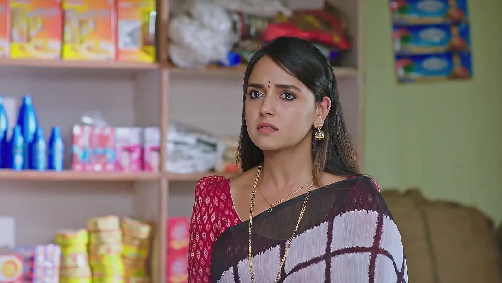 Shivanna's Rage Shocks Parvathi - Annayya 