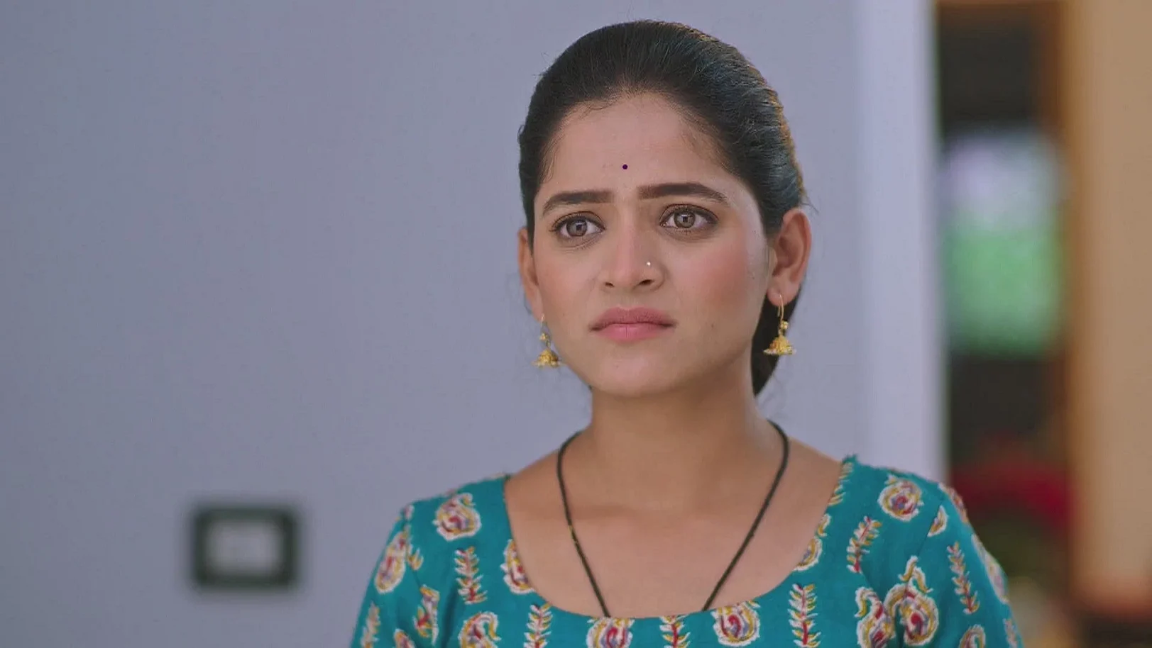 Paaru - May 15, 2025 - Webisode 15th May 2025 Webisode