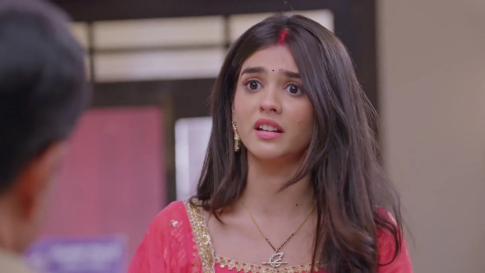 Prarthana Comes to Priya’s Aid 19th May 2025 Webisode