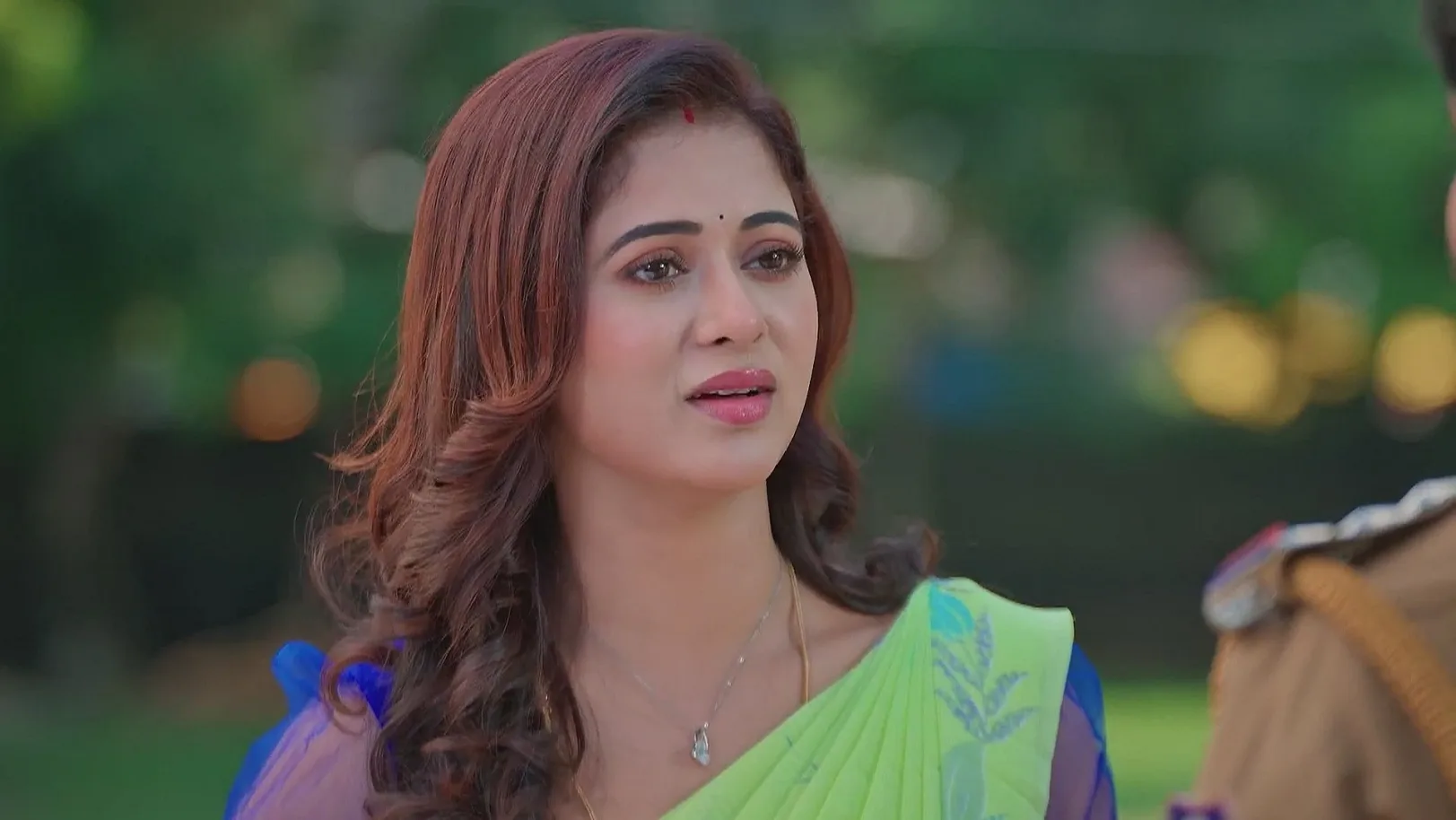 Will Maya Succeed in Her Plan? - Sandhya Raagam 