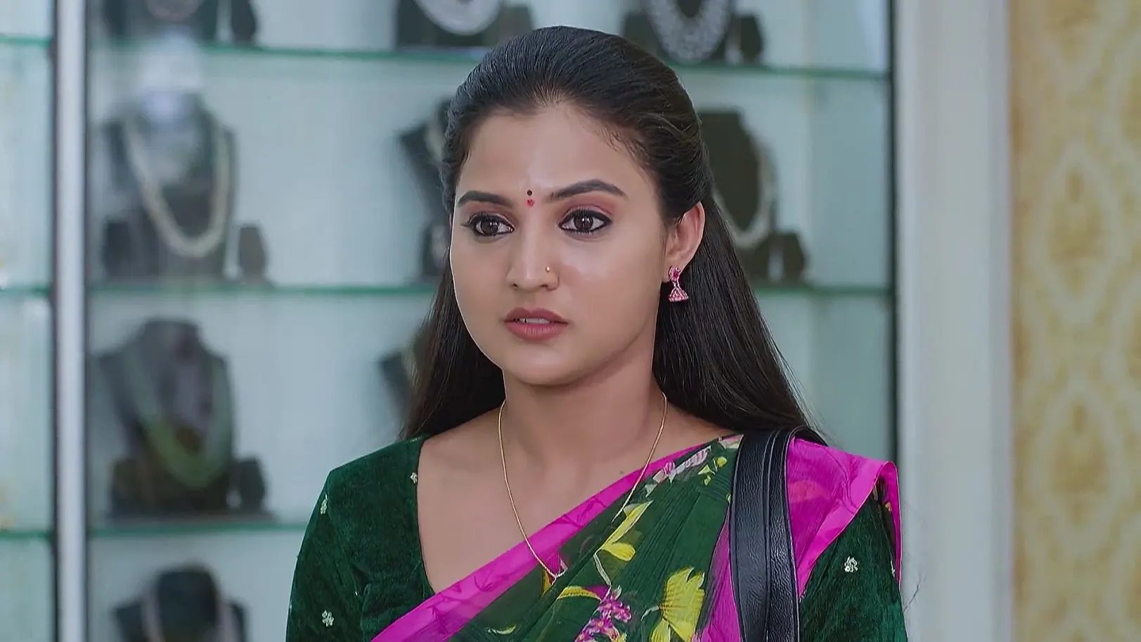 Ennallo Vechina Hrudayam - May 16, 2025 - Webisode 16th May 2025 Webisode